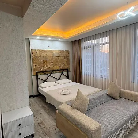 Perla Suites Hotel 4*